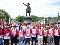 KPU Gorontalo Gelar Pawai Meriah, Sosialisasikan Pilkada 2024 dan Perkenalkan Maskot Baru