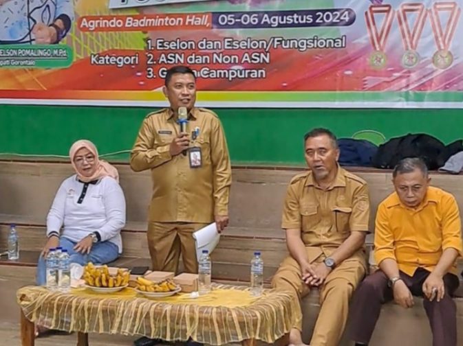 Pemkab Gorontalo Gelar Turnamen Badminton