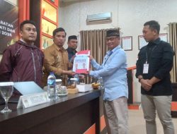 KPU Boalemo Terima Berkas Perbaikan Persyaratan Admistrasi Lima Bapaslon