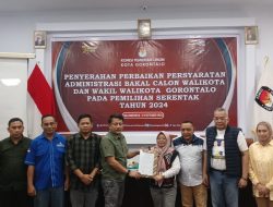 KPU Kota Gorontalo Terima Penyerahan Hasil Perbaikan Persyaratan Administrasi Bacalon Wali Kota dan Wakil Wali Kota