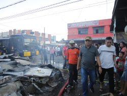 Abdullah Mokoginta Turun Lapangan, Pastikan Penanganan Kebakaran Berjalan Efektif