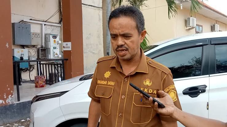 Sekda Iskandar Penuhi Panggilan Polres Pohuwato