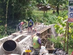 Pemkot Kotamobagu Percepat Pembangunan Jembatan Penghubung di Kopandakan Satu