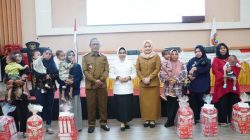 Cegah Stunting, Pemkot Gorontalo Serahkan Bantuan Susu Bagi 330 Anak Balita