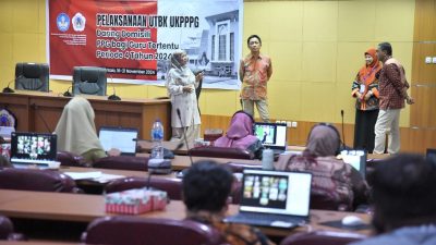 Wakil Rektor UNG Memantau Langsung Pelaksanaan UTBK-UKPPPG