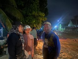 Kunjungi Korban Banjir Di Paguat, dr. Dian Tambunan Bagikan Bantuan Paket Makanan