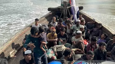 Sebanyak 77 Imigran Rohingya Terdampar di Aceh Timur