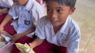 Siswa di Gorontalo Memilih Bawa Pulang Makanan Bergizi Gratis Untuk Ibunya