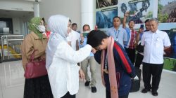 Idah Syaidah Sambut Kedatangan Atlet Juara Dunia Karate