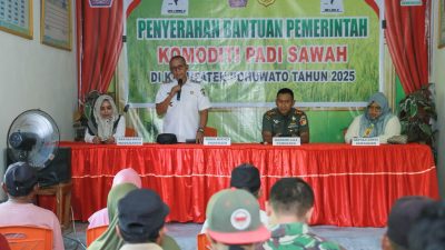 Bersama Kodim 1313, Pemkab Pohuwato Salurkan Bantuan Benih Padi Sawah