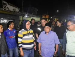 Adhan Dambea Tinjau Langsung Penanganan Longsor di Kelurahan Tenda