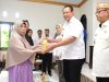 Pemerintah Provinsi Gorontalo Salurkan Bantuan Pangan di Bone Bolango
