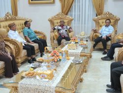 Bupati dan Walikota Bahas Masa Depan BSG di Rumah Jabatan Gubernur