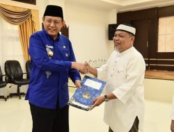 Korpri Pemprov Gorontalo Beri Uang Saku untuk CJH Jelang Keberangkatan ke Tanah Suci