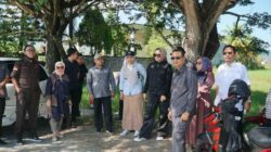 DPRD Dapil 4 Tinjau Jalan Rusak di Jalan Taman Surya Saat Reses Masa Sidang Ketiga