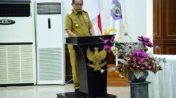 Gubernur Gusnar Serahkan Ranperda Pertanggungjawaban APBD 2024 ke DPRD