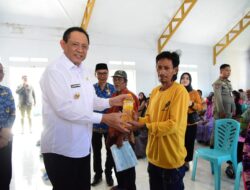 Gubernur Gusnar Ismail Salurkan BLP3G untuk 1.460 KPM di Bone Bolango