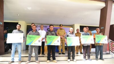 Pemprov Gorontalo Serahkan Premi Asuransi bagi 500 Nelayan