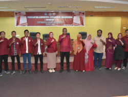 Prof. Amir AJak Ormawa UNG Tampil Aktif di Masyarakat dan Jaga Nama Baik Almamater