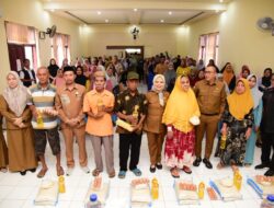 Wagub Idah Syahidah Serahkan Bantuan Langsung ke Tiga Kecamatan Boalemo