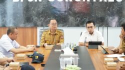 Bupati Gorut Inisiasi Pembangunan Landmark Sekaligus Terima Hibah Jalan dari Kementerian PUPR