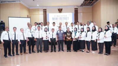 Tutup Mini Retret, Bupati: Saatnya Bangun Budaya Kerja yang Disiplin Wujudkan Pemerintahan Gorut yang Bercahaya
