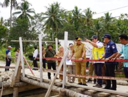 Gubernur Gusnar : Cepat Perbaiki Infrastruktur Jalan dan Jembatan di Wonosari