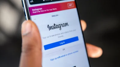 Pemerintah Usung Larangan Akun Ganda di Media Sosial, Netizen: Satu Pejabat, Satu Jabatan Aja Bisa Ga?