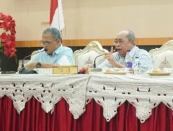 Adhan Dambea Instruksikan Lurah Tertibkan Lahan Kosong Tertutup Seng Bekas di Kota Gorontalo
