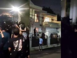 Tiga Rumah Anggota DPR Diserbu Massa dalam Satu Hari, Uya Kuya Minta Maaf