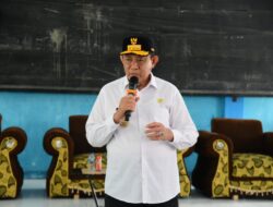 Wujudkan Janji Kampanye, Gubernur Gusnar Ismail Berikan Jaminan Sosial bagi Pekerja di Bone Pesisir