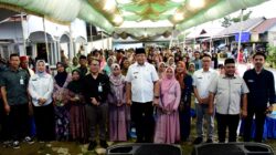 Gubernur Gusnar Serahkan Ratusan Kartu BPJS Ketenagakerjaan di Mootilango