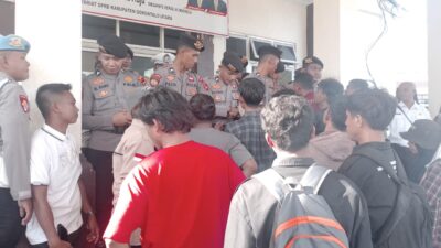 Aksi AMPD di DPRD Gorut Ricuh, Mahasiswa Tuntut Pertanggungjawaban Moral Anggota Dewan