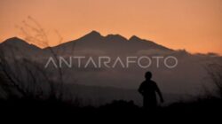 Merawat Jejak Rinjani-Tambora
