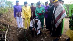 Gusnar Ismail Meletakkan Batu Pertama Pembangunan Gorontalo Islamic Centre