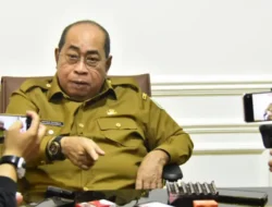 Wali Kota Adhan Larang Waria Nongkrong di Pelataran Sentral