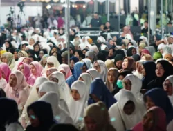 Beri Ruang Berjualan di Lapangan Taruna Remaja, Pedagang UMKM Puji Wali Kota Adhan dan Wawali Indra