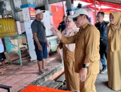 Kepala Dinas Kelautan dan Perikanan Gorontalo Tinjau Fasilitas Pelabuhan Perikanan Tenda