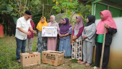 Safari Ramadhan: Bupati Thariq Modanggu Salurkan Dukungan Kampus IAIN Untuk G2-10 Plush