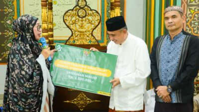 Safari Ramadhan, Wabup Nurjanah Temui Warga Pinontoyangan