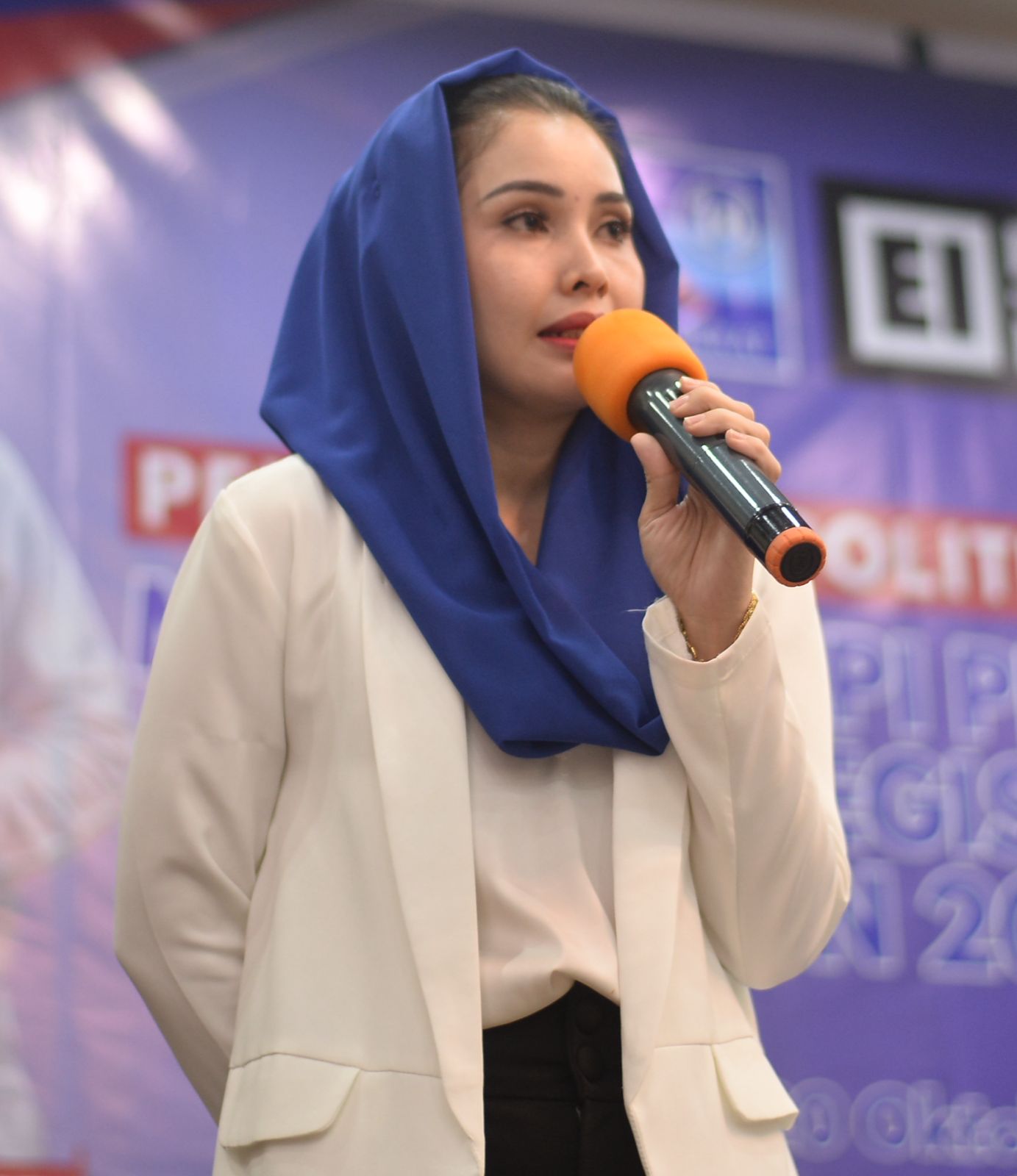 Riris Ismail Komisaris Bank Sulut