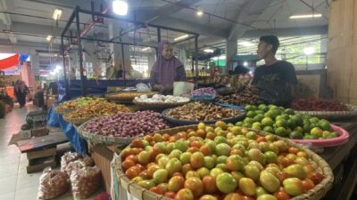 Jelang Ramadan, Berikut Daftar Harga Bahan Pokok yang Naik di Pasar Sentral
