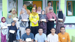 Wabup Gorontalo Utara Salurkan 1.000 Paket Takjil Amanah Rusli Habibie di Ombulodata