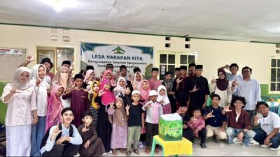 Cara Komunitas Sampul Belakang Isi Ramadan: Berbagi Buku