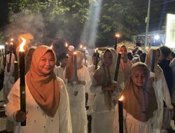 Peringati Nuzulul Qur’an, Rema Muda Kota Barat Sukses Gelar Pawai Obor