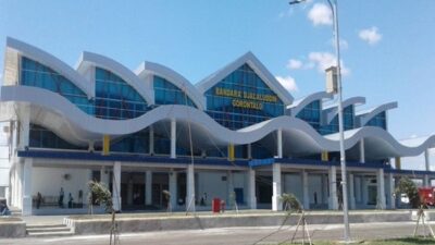 Geger! Temuan Emas 1Kg Lewat Kaleng Biskuit di Bandara  Djalaluddin Gorontalo, terduga Pelaku perseorangan