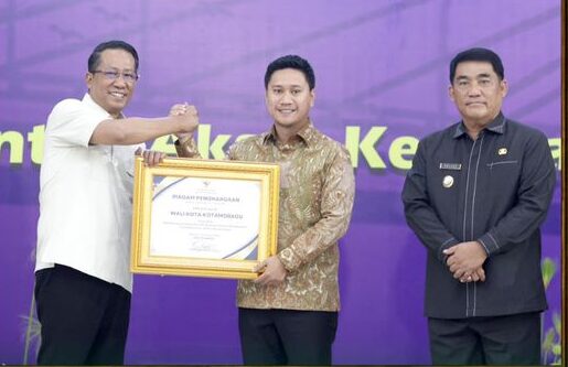 Kotamobagu Terima Penghargaan dari Menteri Hukum atas Dukungan Posbakum Desa dan Kelurahan