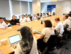 Gubernur Gusnar Ismail Lobi Air Asia Buka Rute Penerbangan ke Gorontalo