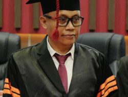 Sophian M. Rahmola, Doktor Pertama Gorontalo Dengan Disertasi Pemutakhiran Daftar Pemilih
