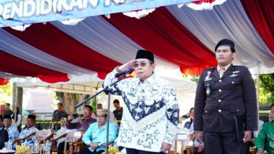 Peringatan Hari Pendidikan Nasional, Adhan Dambea Dorong Perlindungan Guru